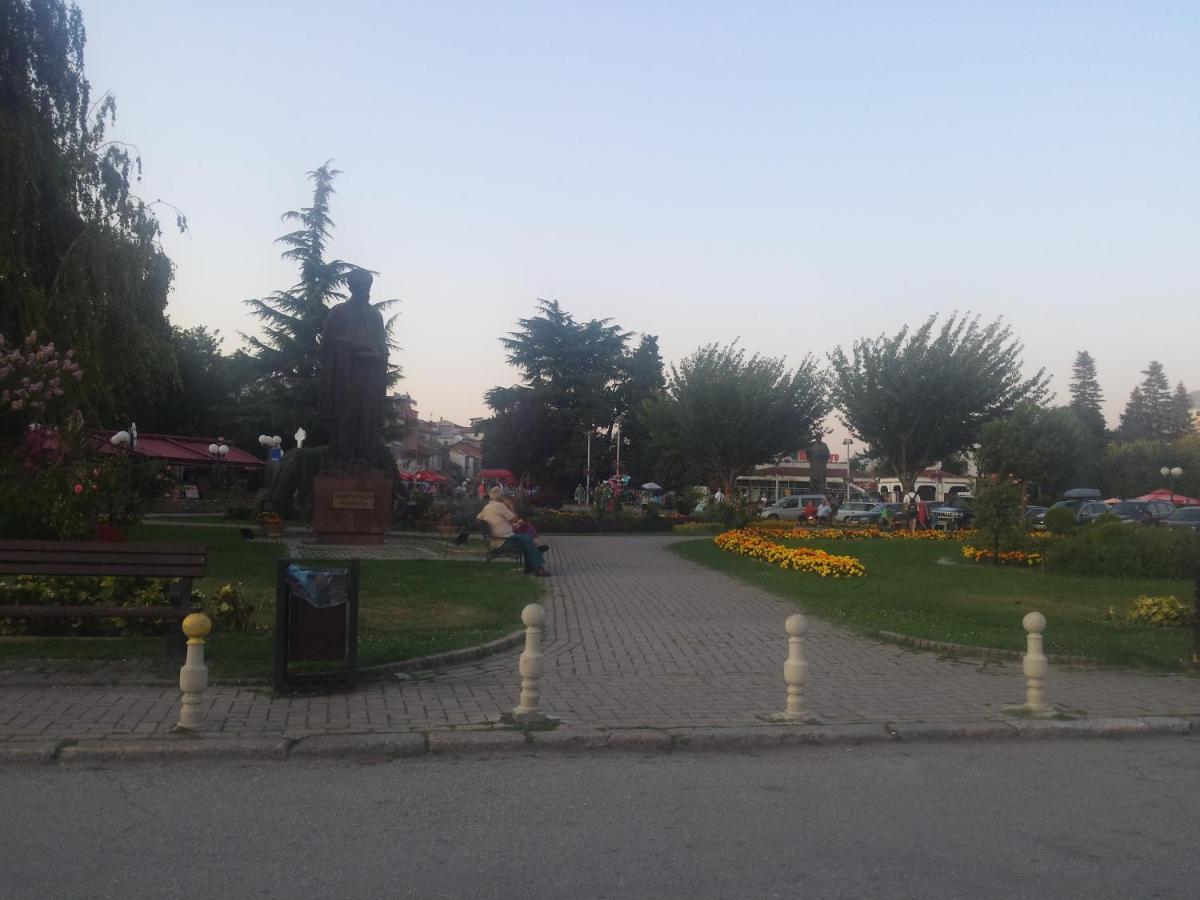 Guest House Ginek Ohrid Eksteriør bilde